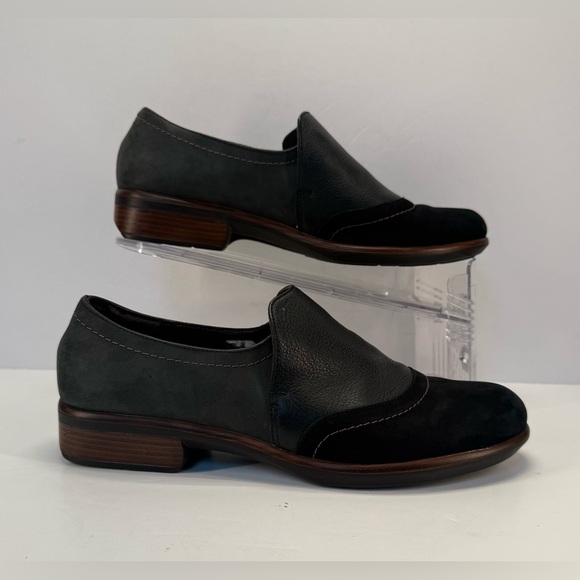 Naot Angin Black leather/suede nubuck women’s Slip-On Loafers size 9 - Picture 4 of 14